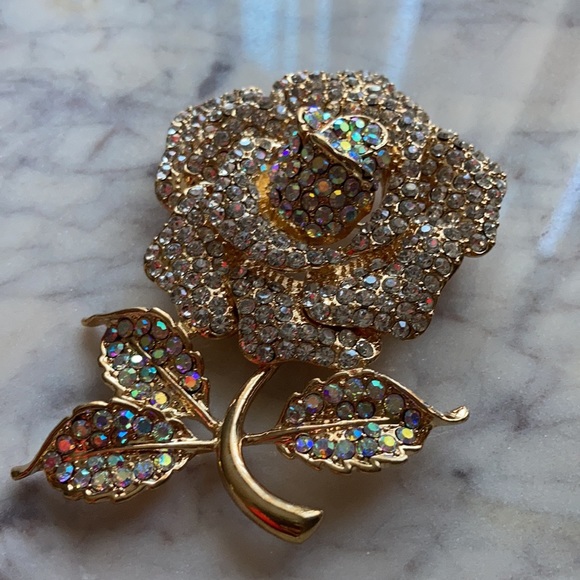 NWT Large Rose Brooch Pin White Rhinestones 3” - Picture 4 of 6